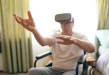 Plusieurs projets et startup ont décidé d'utiliser le support de la réalité virtuelle pour servir la reconstruction et l’épanouissement des personnes handicapées